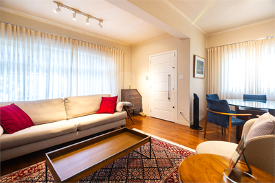 Sobrado, 3 quartos, 184 m² - Foto 2
