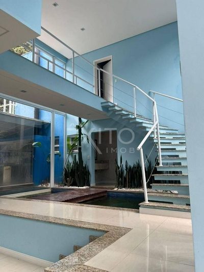 Sobrado, 3 quartos, 380 m² - Foto 2