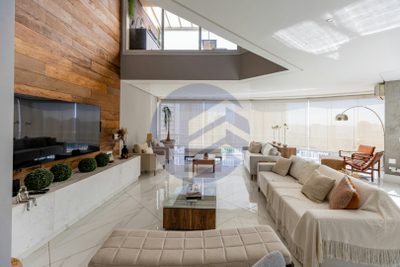 Cobertura, 3 quartos, 287 m² - Foto 1