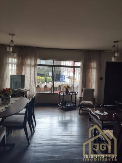 Casa, 4 quartos, 253 m² - Foto 1