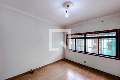 Casa, 3 quartos, 200 m² - Foto 1