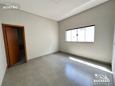 Casa, 3 quartos, 82 m² - Foto 4