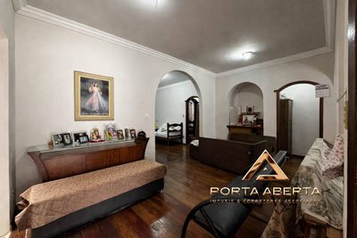 Casa, 3 quartos, 240 m² - Foto 2