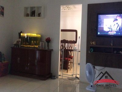 Casa, 3 quartos, 180 m² - Foto 3