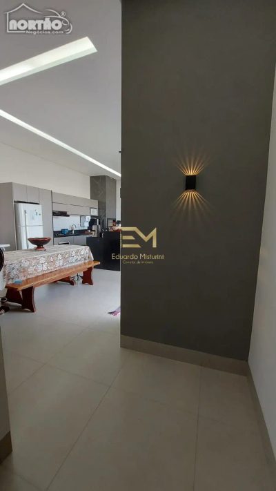 Casa, 1 quarto, 179 m² - Foto 3