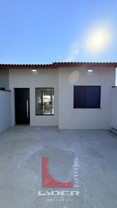 Casa, 2 quartos, 70 m² - Foto 1