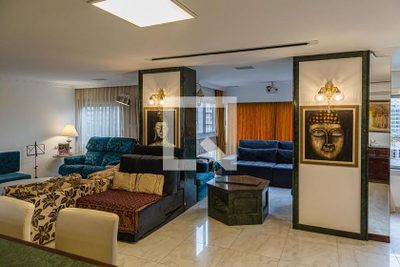 Apartamento, 3 quartos, 210 m² - Foto 1