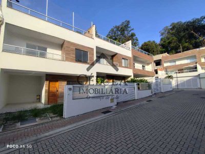 Casa de Condomínio, 3 quartos - Foto 1