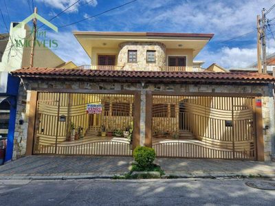 Sobrado, 4 quartos, 180 m² - Foto 1