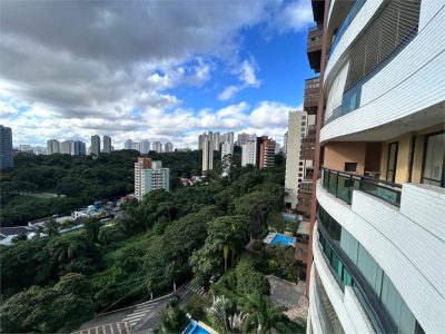 Apartamento, 3 quartos, 191 m² - Foto 1