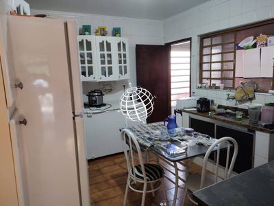 Casa, 4 quartos, 206 m² - Foto 4