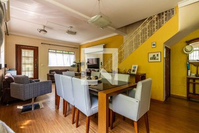Casa, 3 quartos, 240 m² - Foto 3