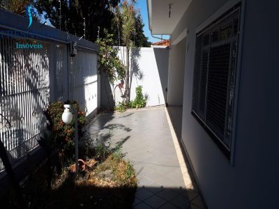 Casa, 3 quartos, 330 m² - Foto 2