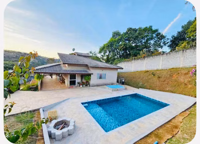 Chácara, 4 quartos, 1000 m² - Foto 1