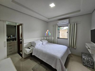 Casa, 3 quartos, 130 m² - Foto 2