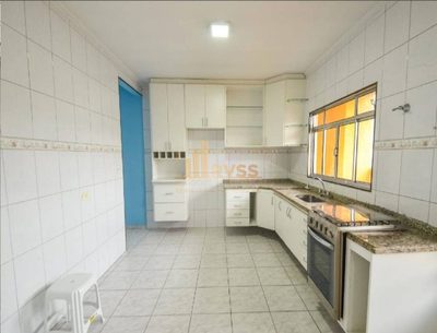 Casa, 3 quartos, 200 m² - Foto 4