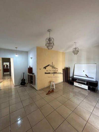 Casa, 3 quartos, 230 m² - Foto 2