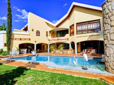 Casa, 5 quartos, 828 m² - Foto 1