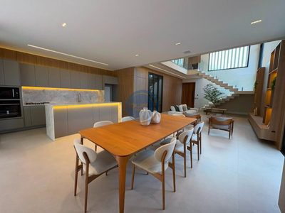 Sobrado, 4 quartos, 450 m² - Foto 4