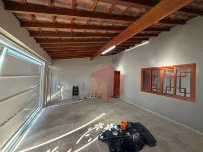 Casa, 3 quartos, 176 m² - Foto 1
