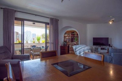 Apartamento, 4 quartos, 209 m² - Foto 1