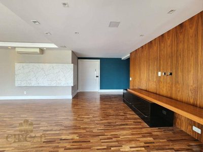 Apartamento, 3 quartos, 252 m² - Foto 5