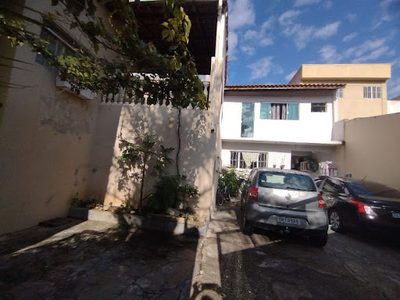 Casa, 3 quartos, 164 m² - Foto 1