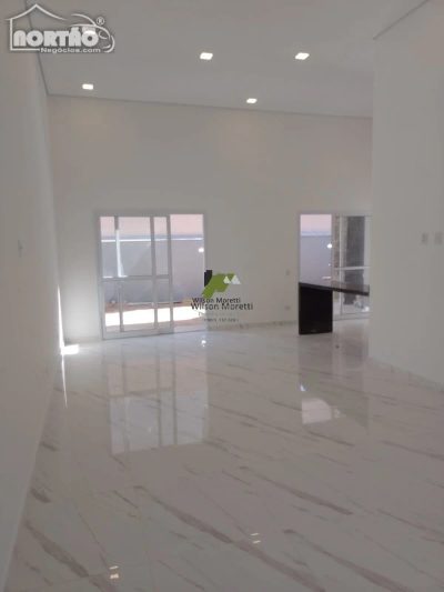 Casa, 5 quartos, 136 m² - Foto 5