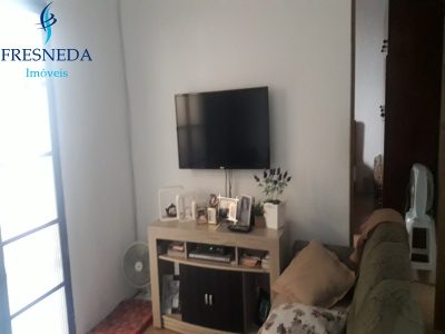 Casa, 2 quartos, 200 m² - Foto 1