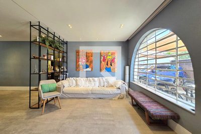 Casa, 3 quartos, 270 m² - Foto 5