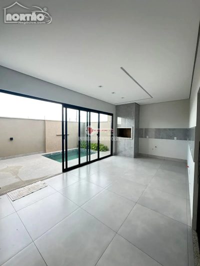 Casa, 1 quarto, 136 m² - Foto 2