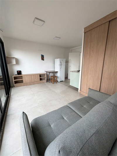 Apartamento, 1 quarto, 26 m² - Foto 2