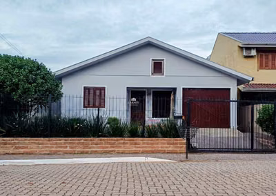 Casa, 3 quartos, 100 m² - Foto 1