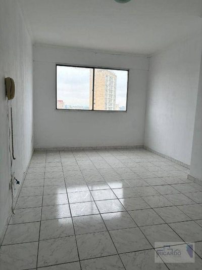 Apartamento, 1 quarto, 28 m² - Foto 2