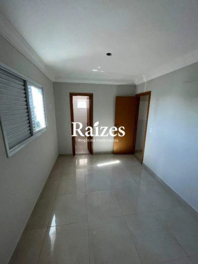 Apartamento, 3 quartos, 100 m² - Foto 2
