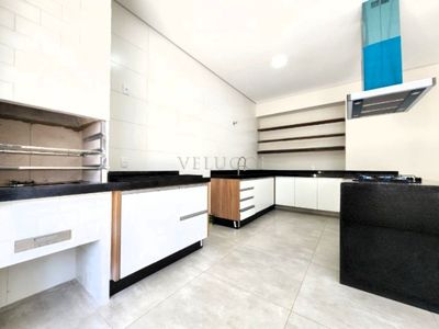 Casa, 3 quartos, 220 m² - Foto 3