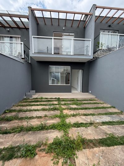 Casa, 2 quartos, 135 m² - Foto 1