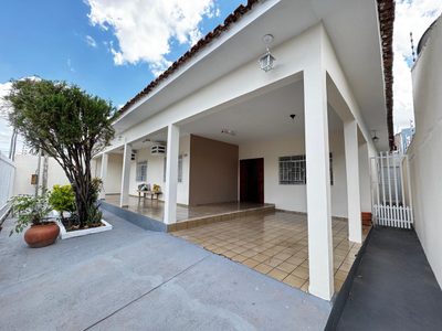 Casa, 3 quartos, 180 m² - Foto 2