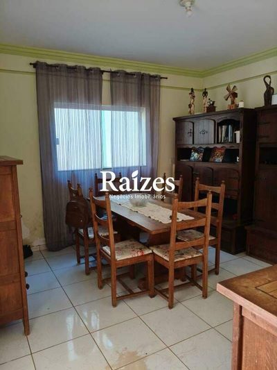 Casa, 4 quartos, 220 m² - Foto 3