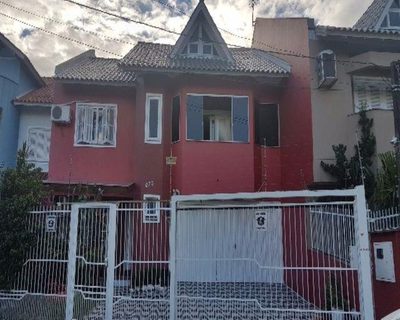 Casa, 3 quartos, 250 m² - Foto 1