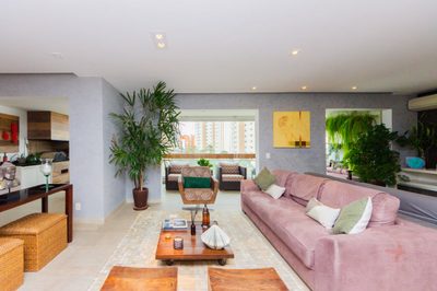 Apartamento, 3 quartos, 163 m² - Foto 1
