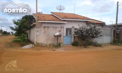 Casa, 4 quartos, 90 m² - Foto 1