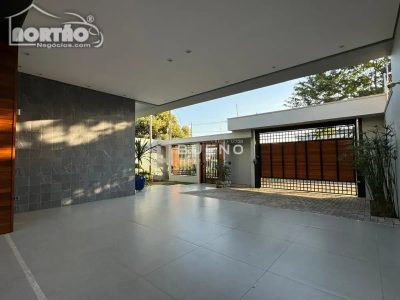 Casa, 3 quartos, 216 m² - Foto 4