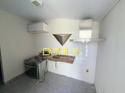 Casa, 3 quartos, 81 m² - Foto 4