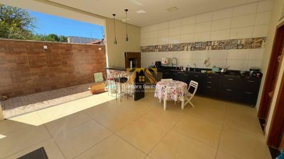 Casa, 4 quartos, 168 m² - Foto 2