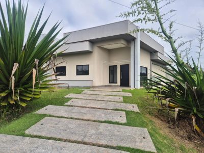 Casa, 4 quartos, 198 m² - Foto 1