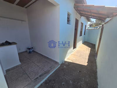 Casa, 2 quartos, 90 m² - Foto 1