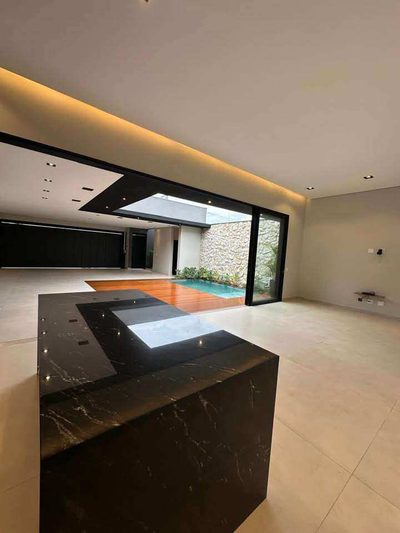 Casa, 3 quartos, 199 m² - Foto 2