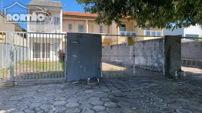 Casa, 4 quartos, 333 m² - Foto 1