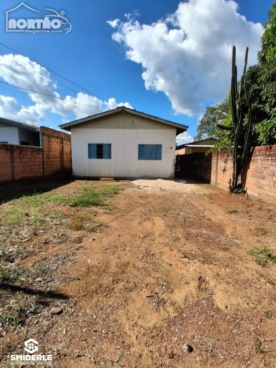 Casa, 3 quartos, 62 m² - Foto 1